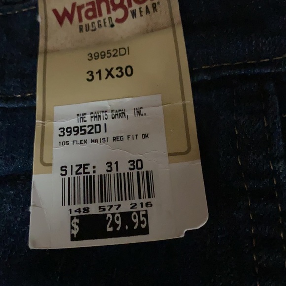 Wrangler wreck it away or regular fit comfort performance series 31x30 - Picture 4 of 4